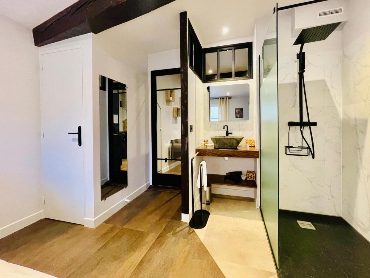 L'Atelier Des Bords De L'Eure Apartment Шартър Екстериор снимка